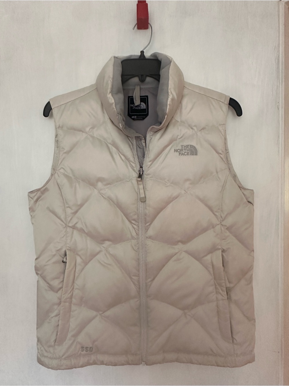 The North Face 550 Women's Light Beige/Off White Quilted Down Vest